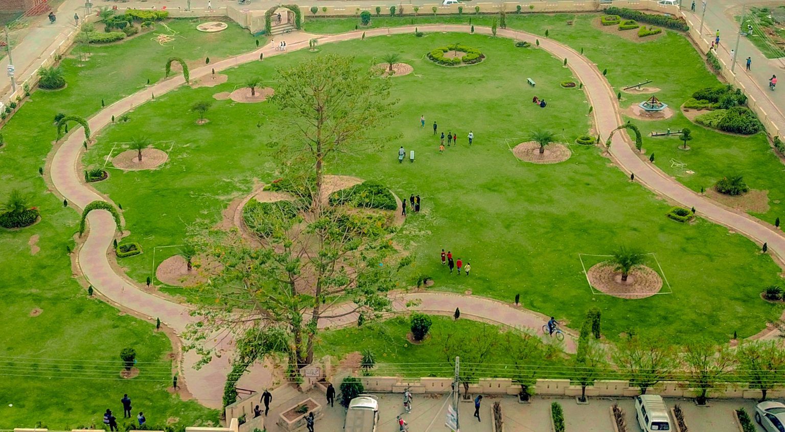 Al-Rehman Garden 01